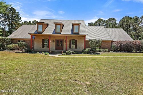 337 J C Prestage Rd, Pelahatchie, MS, 39145-3100 | Card Image