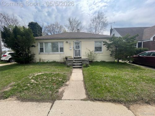15494 Cedargrove St, Detroit, MI, 48205-3634 | Card Image