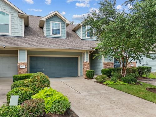 2828 Sand Dune Dr, Seabrook, TX, 77586-7512 | Card Image