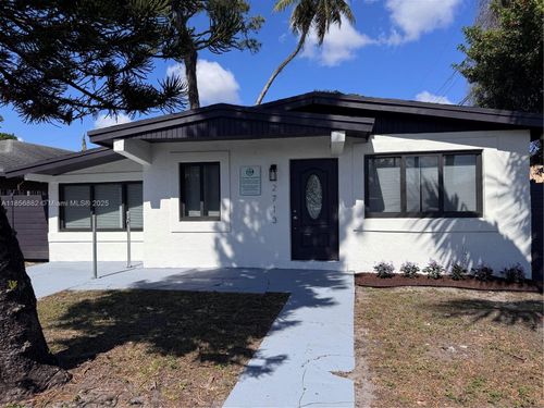 2713 Nw 6th Ct, Fort Lauderdale, FL, 33311-8660 | Card Image
