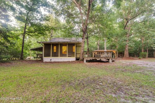 684 W Firetower Rd, Peletier, NC, 28584-7727 | Card Image