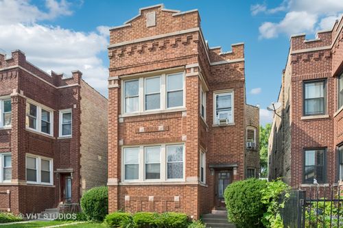 3338 W Cullom Ave, CHICAGO, IL, 60618-1218 | Card Image