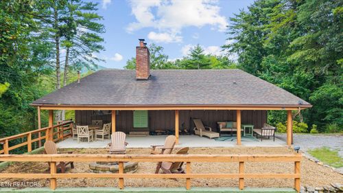 123 Cutter Gap Rd, Townsend, TN, 37882-3520 | Card Image
