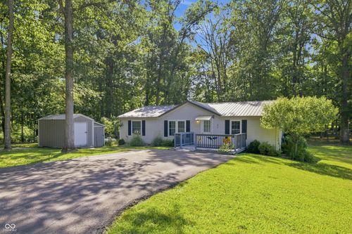 858 Balsam Dr, North Vernon, IN, 47265-8890 | Card Image