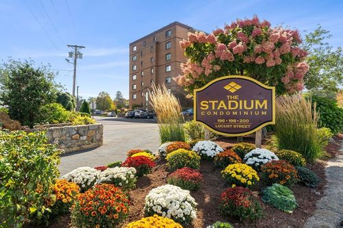 apt-504-200 Locust St, Lynn, MA, 01904-2961 | Card Image