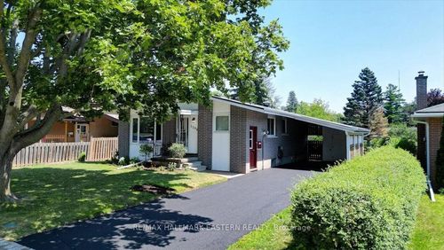 1194 Milburn St, Peterborough, ON, K9H6P2 | Card Image