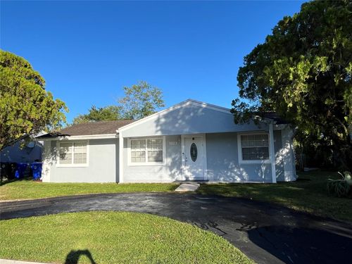 1240 Sw 73rd Ave, North Lauderdale, FL, 33068-3657 | Card Image