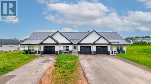 47-51 Smallwood Terr, Stratford, PE, C1B4L9 | Card Image