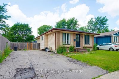 6 Patience Cres, House other with 3 bedrooms, 2 bathrooms and 4 parking in London ON | Image 2