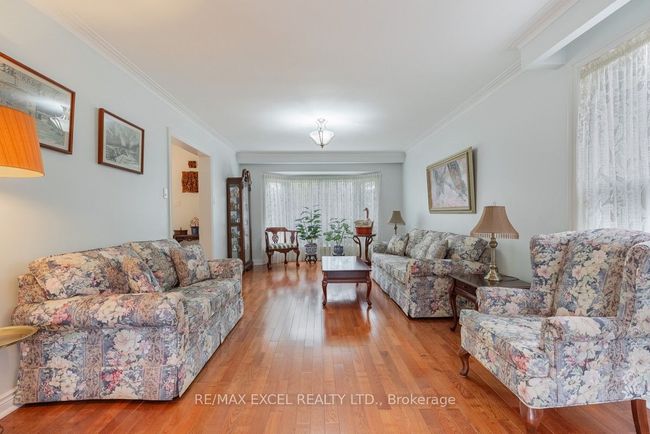 8 Boyd Crt, House other with 6 bedrooms, 3 bathrooms and 8 parking in Markham ON | Image 8