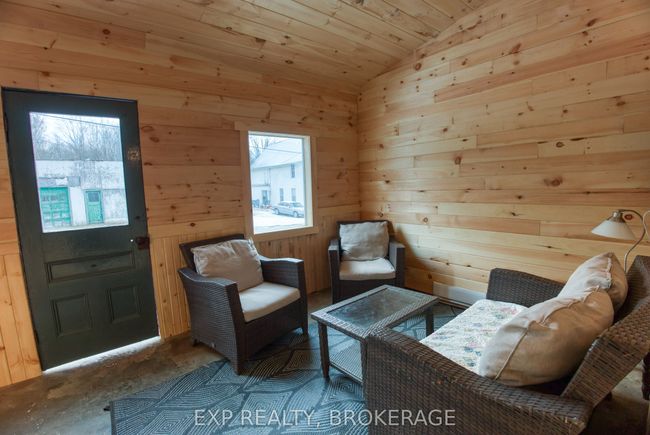 10933 Road 38, House other with 3 bedrooms, 1 bathrooms and 4 parking in Parham ON | Image 22