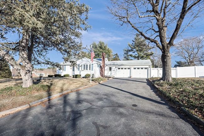 30 Irving Dr, House other with 3 bedrooms, 1 bathrooms and 6 parking in Walpole MA | Image 40