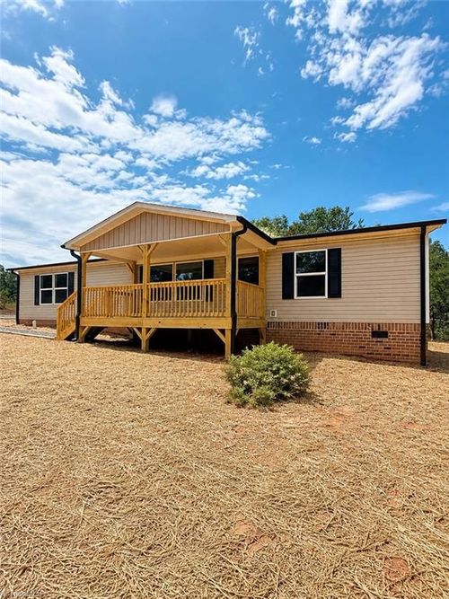 1030 Hodges Mill Rd, Dobson, NC, 27017-7592 | Card Image