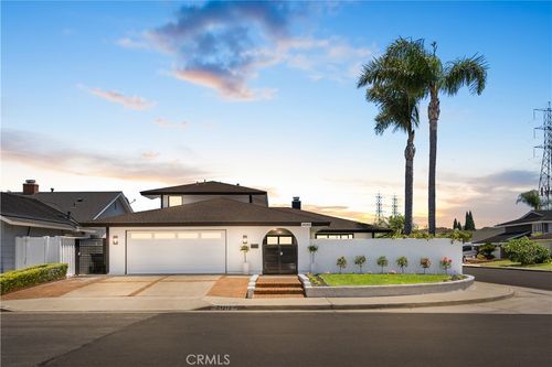 21212 Binghampton Cir, Huntington Beach, CA, 92646-7323 | Card Image