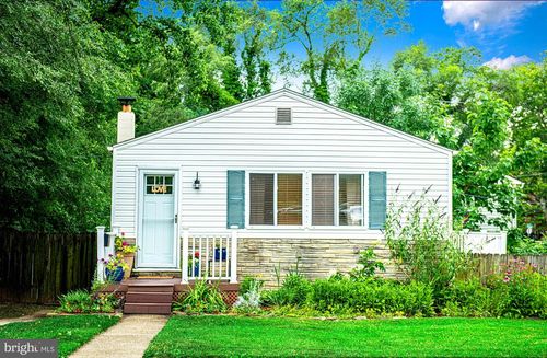 3903 White Ave, Baltimore, MD, 21206-3437 | Card Image