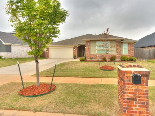 18101 Jimenez Dr, Edmond, OK, 73012-0047 | Card Image