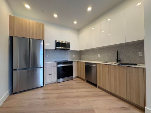 622-20769 Fraser Highway, Langley, BC, V3A4S9 | Card Image