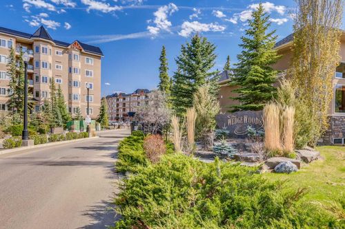 534-10 Discovery Ridge Close Sw, Calgary, AB, T3H5X3 | Card Image