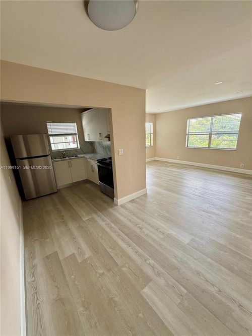 304-1607 Arthur St, Hollywood, FL, 33020-3665 | Card Image