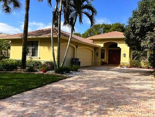 7747 Via Grande, Boynton Beach, FL, 33437-7516 | Card Image
