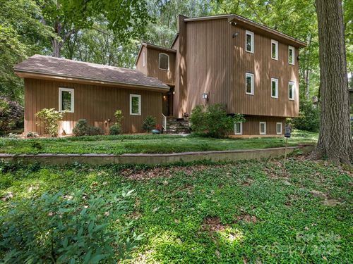 3310 Windbluff Dr, Charlotte, NC, 28277-9828 | Card Image