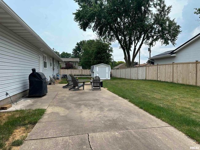 1439 Rosehill Ave, House other with 3 bedrooms, 2 bathrooms and null parking in Camanche IA | Image 4