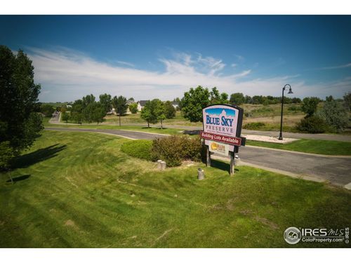 27 Lakeview Cir, Fort Morgan, CO, 80701-4700 | Card Image