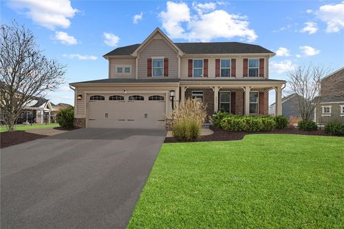 201 Overlook Dr, Mc Knight, PA, 15237-2438 | Card Image