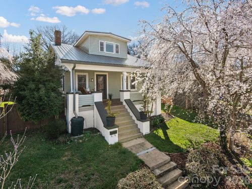 57 Mitchell Ave, Asheville, NC, 28806-2701 | Card Image