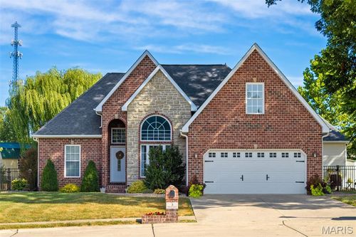 3 Branch Ct, Trenton, IL, 62293-1271 | Card Image