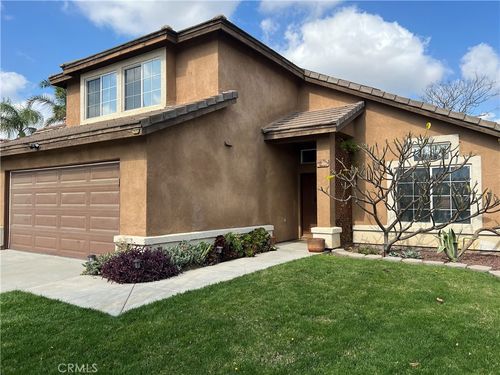 5315 Wenatchee Way, Riverside, CA, 92509-7819 | Card Image