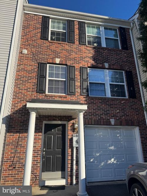 144 Quartz Rd, MARTINSBURG, WV, 25404-3763 | Card Image