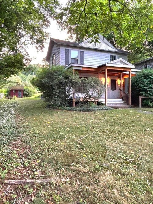 201 N Fourth St, Towanda, PA, 18848 | Card Image