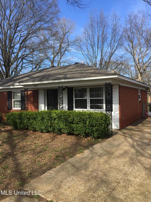 8377 Whitehead Cv, Southaven, MS, 38671-3529 | Card Image