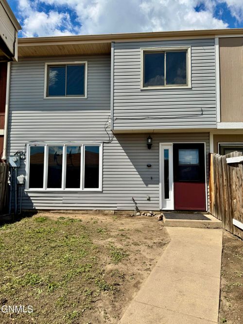 2609 18th Ave W, Williston, ND, 58801-2415 | Card Image