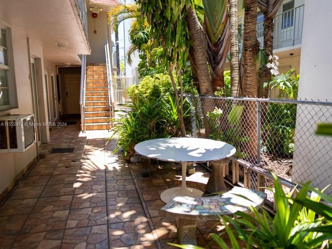 8 - 533 Meridian Ave, Condo with 1 bedrooms, 1 bathrooms and null parking in Miami Beach FL | Image 24