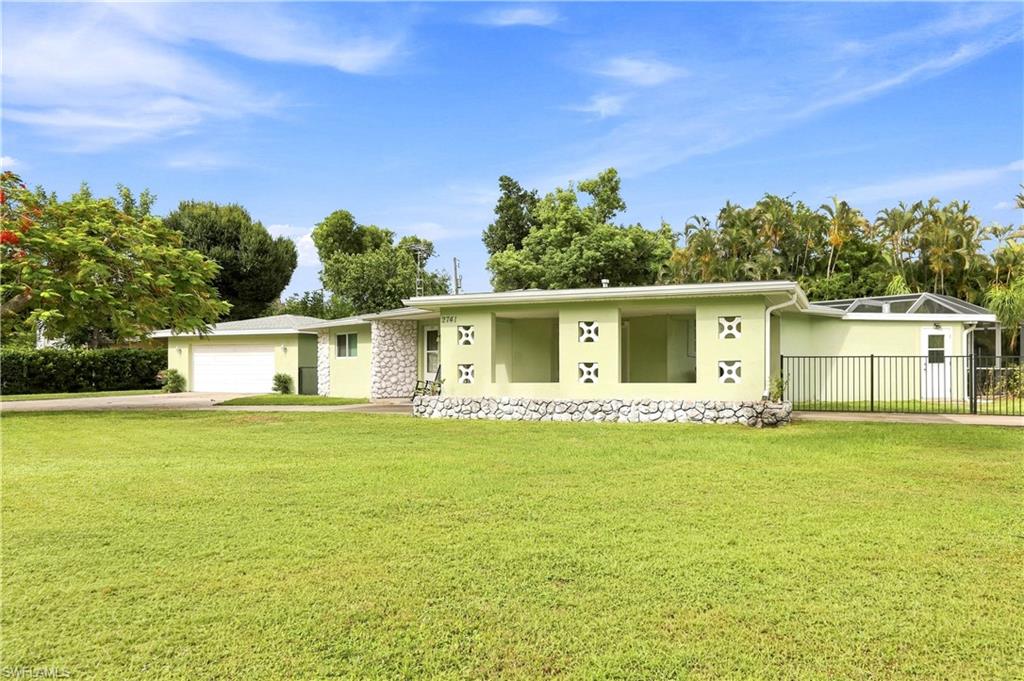 Residential in FORT MYERS 3