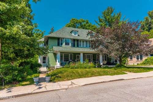 133 Main Street, Saranac Lake, NY, 12983 | Card Image