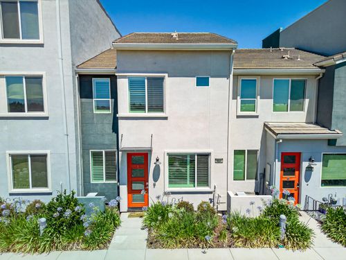 3632 E Commerce Way, Sacramento, CA, 95834-4034 | Card Image