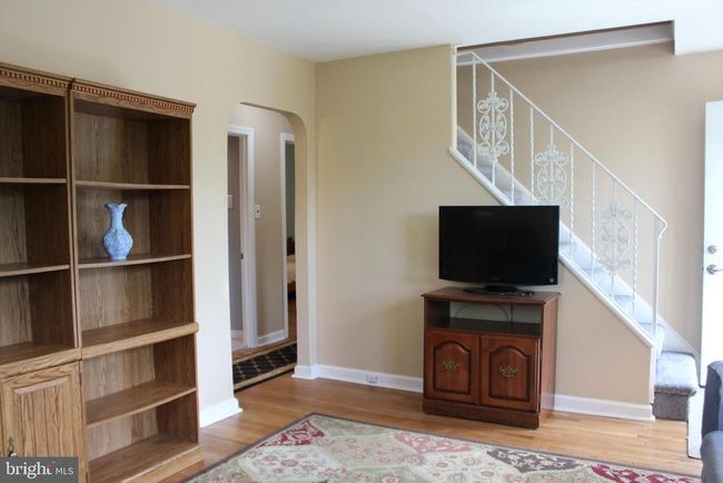 1352 Valley Rd, House other with 4 bedrooms, 2 bathrooms and null parking in WOODLYN PA | Image 5