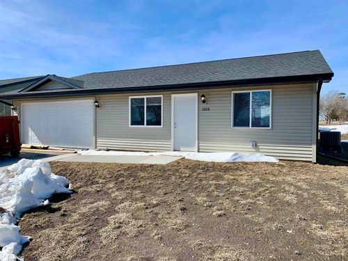 1008 N Pinet St, Jefferson, IA, 50129 | Card Image