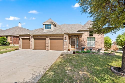 2529 Trailhead Dr, Fort Worth, TX, 76177-2142 | Card Image