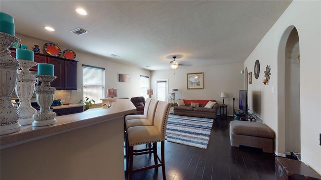 13112 Southern Way Ln, House other with 3 bedrooms, 2 bathrooms and 2 parking in Pearland TX | Image 24