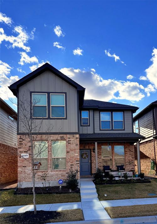 4809 Harmony St, Haltom City, TX, 76117-1498 | Card Image