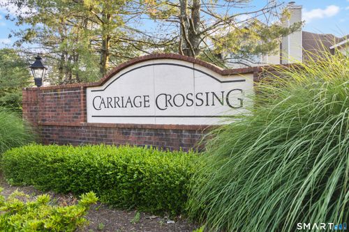 84-84 Carriage Crossing Ln, Middletown, CT, 06457-5830 | Card Image