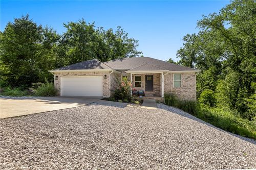 129 Granshire Dr, Bella Vista, AR, 72714-4917 | Card Image