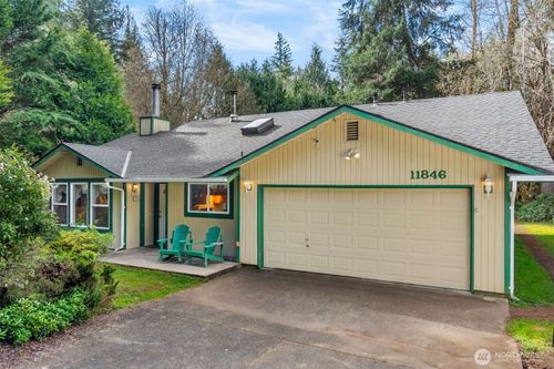 11846 Deer Trail Ln Sw, Olympia, WA, 98512-8584 | Card Image