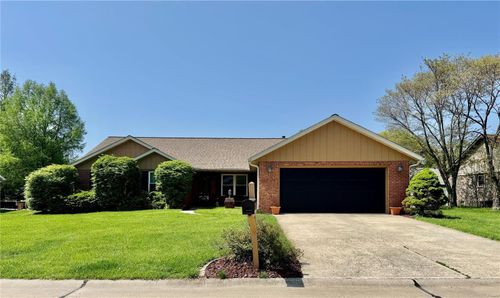 1725 Spruce Hill Dr, Belleville, IL, 62221-3602 | Card Image