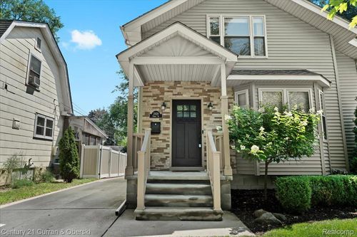 2828 Ferris St, Berkley, MI, 48072-2167 | Card Image