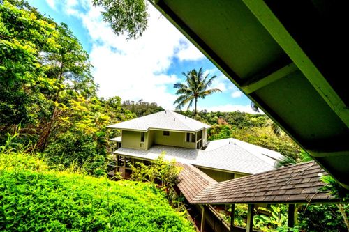 1640 Kokomo Rd, Haiku, HI, 96708 | Card Image